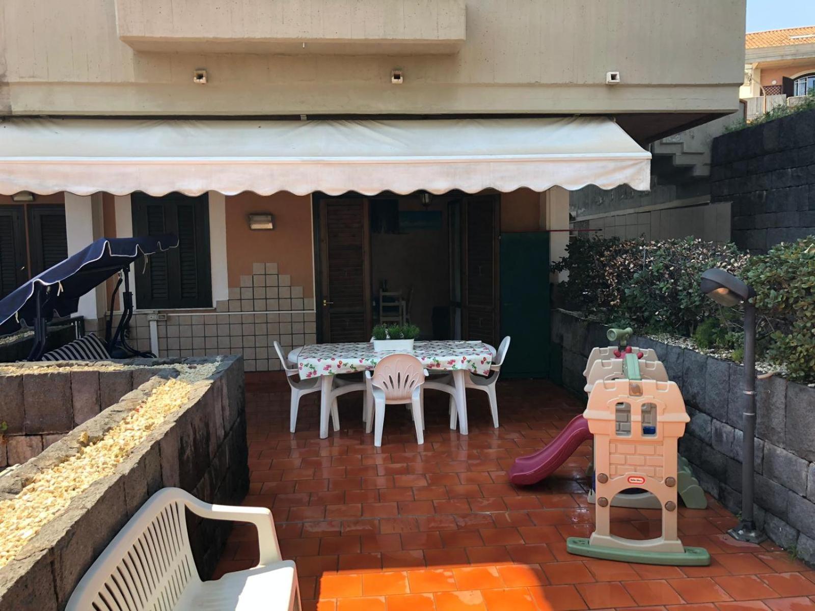 Chloe'S Apartment أتشيريالي المظهر الخارجي الصورة