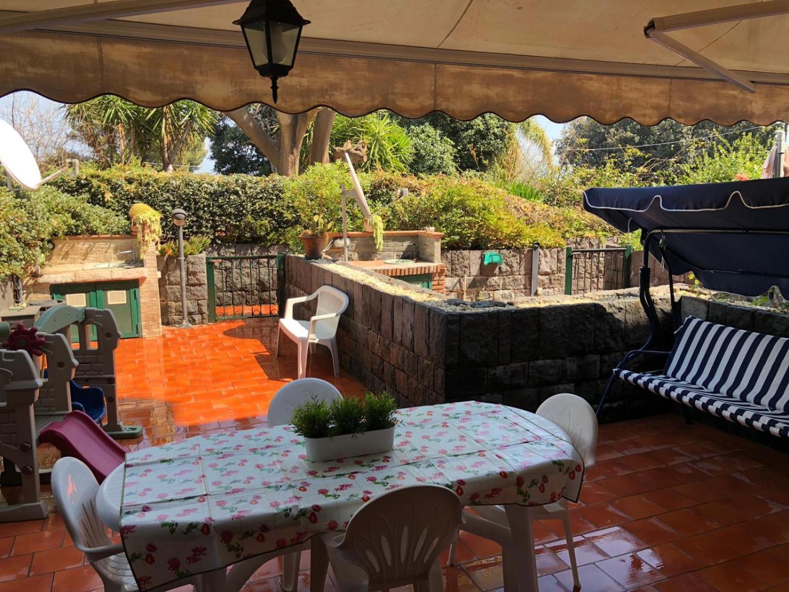 Chloe'S Apartment أتشيريالي المظهر الخارجي الصورة
