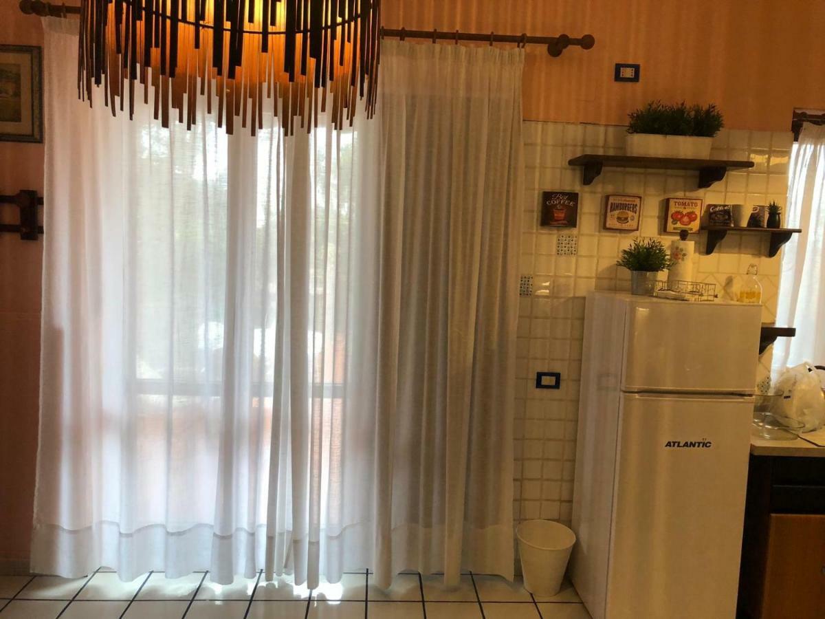 Chloe'S Apartment أتشيريالي المظهر الخارجي الصورة