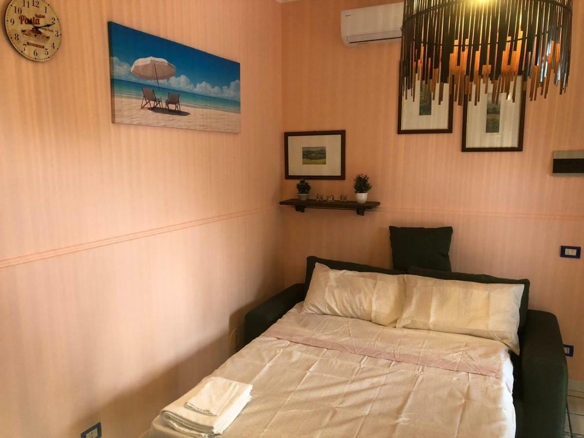 Chloe'S Apartment أتشيريالي المظهر الخارجي الصورة