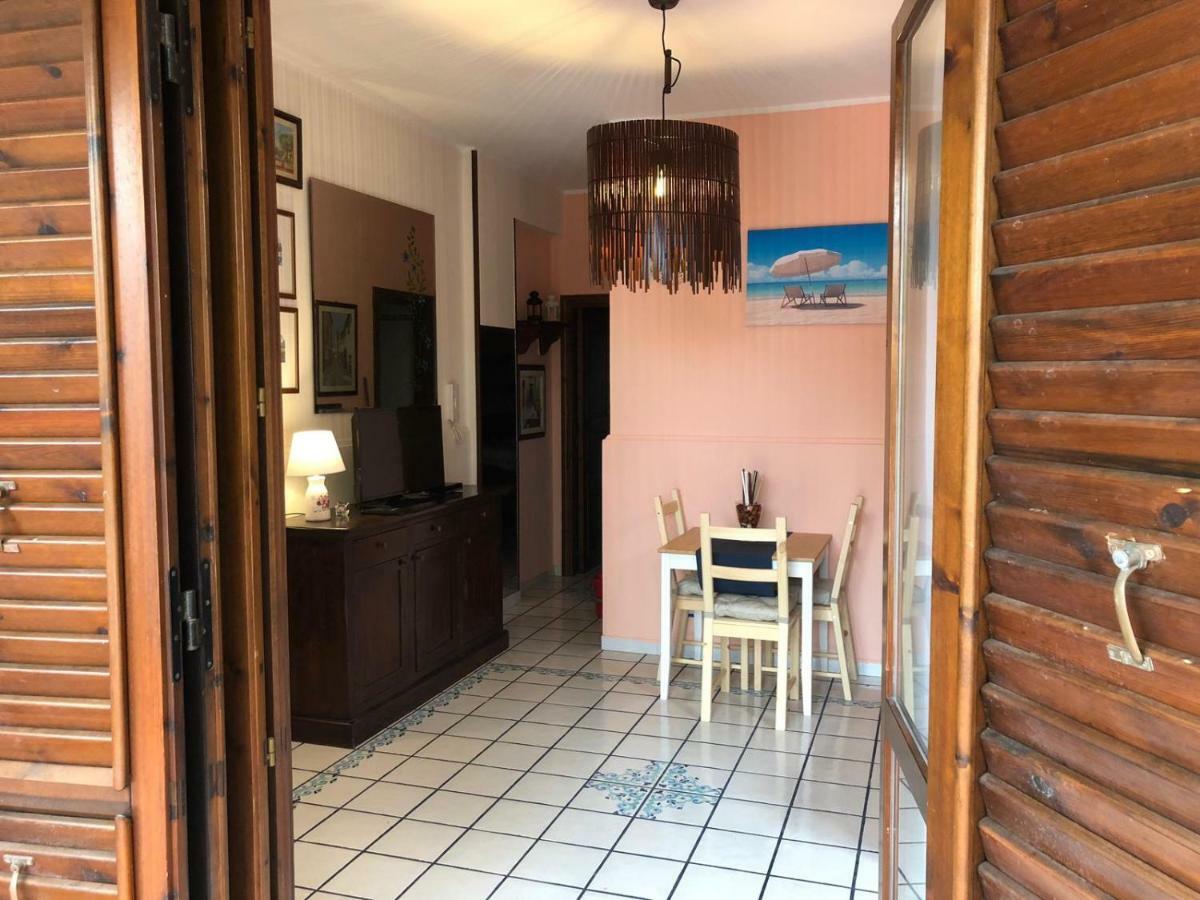 Chloe'S Apartment أتشيريالي المظهر الخارجي الصورة