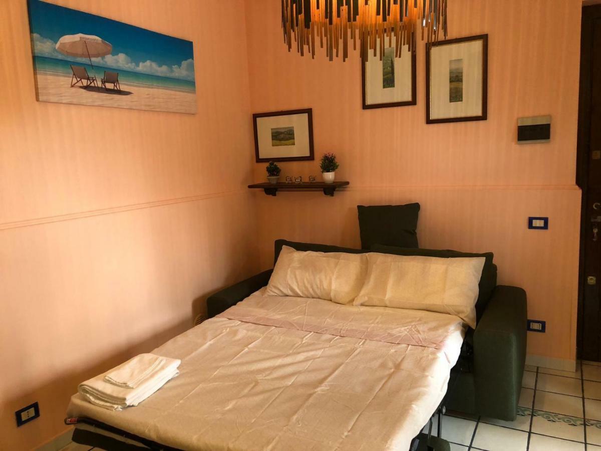 Chloe'S Apartment أتشيريالي المظهر الخارجي الصورة